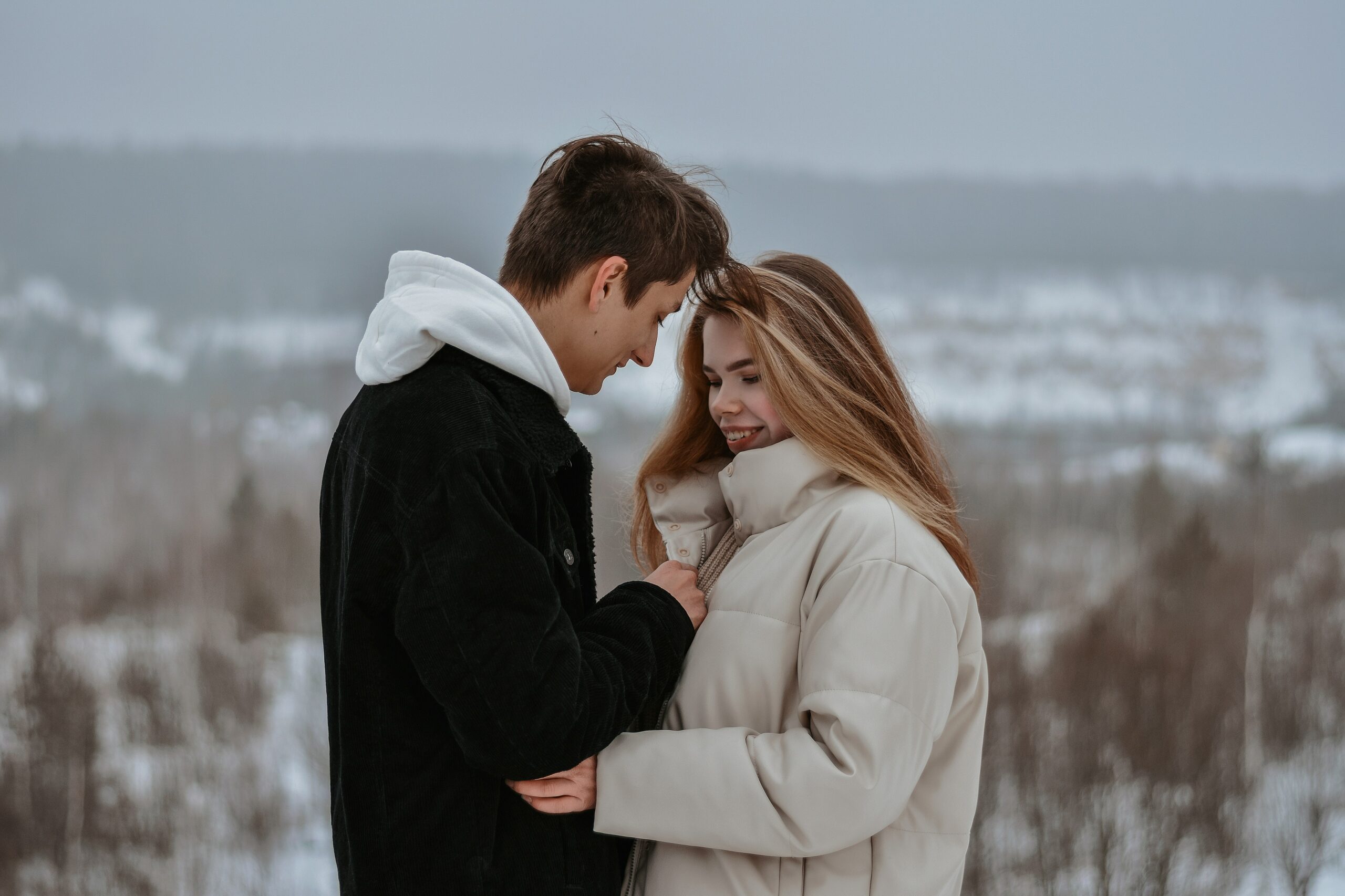 100 Actually Funny Dating App Bios That Get Right Swipes — Plus How to Write Your Own