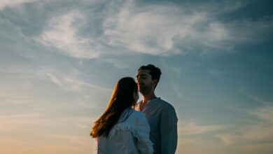 13 Obvious Signs Of Guilt From Your Cheating Husband