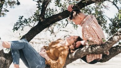 20 Signs He's Checked Out and Wants Out of the Relationship