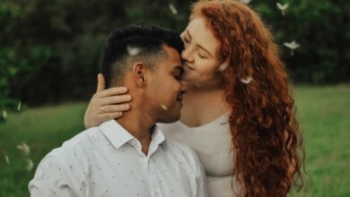 5 Signs He's an Emotional Manipulator Hiding Behind a Good Guy Image