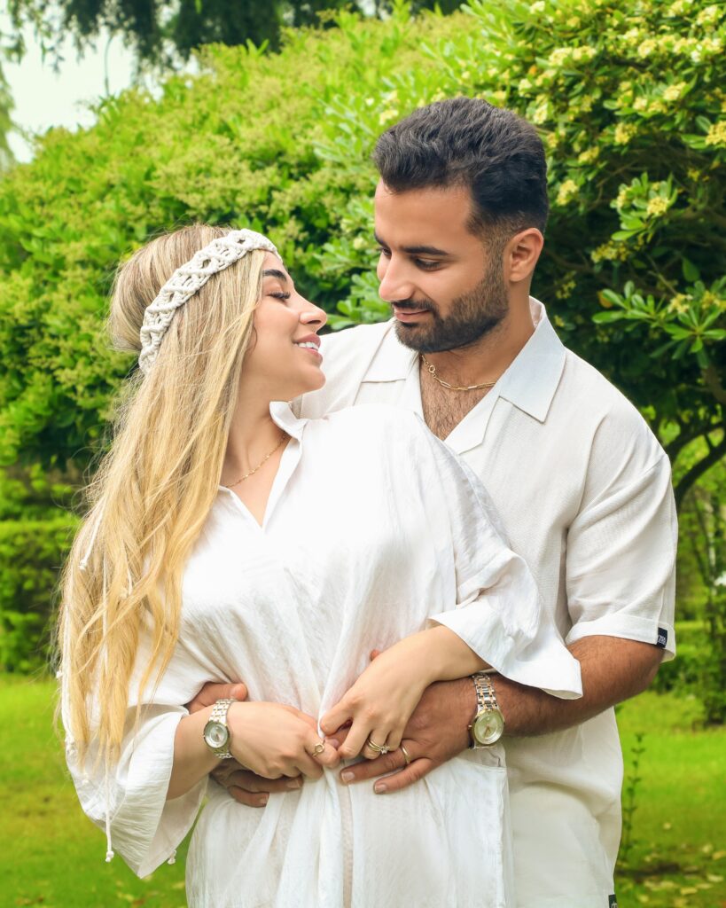 7 Adorable Signs He’s Afraid To Fall For You