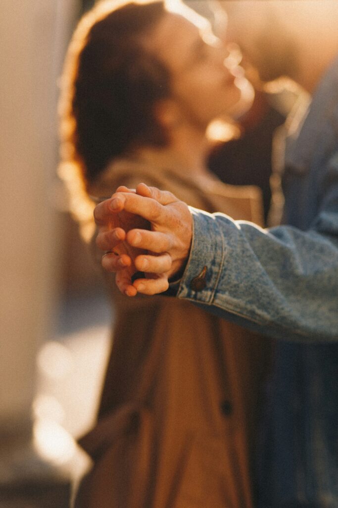 7 Places He Touches You: What Do They Mean?
