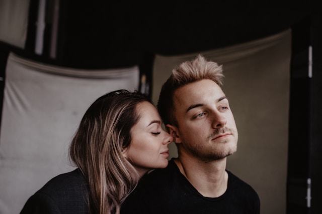 Your Love Language, According to Your Zodiac Sign