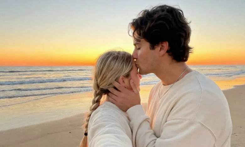 4 Zodiac Signs That Confuse Passion With Real Love