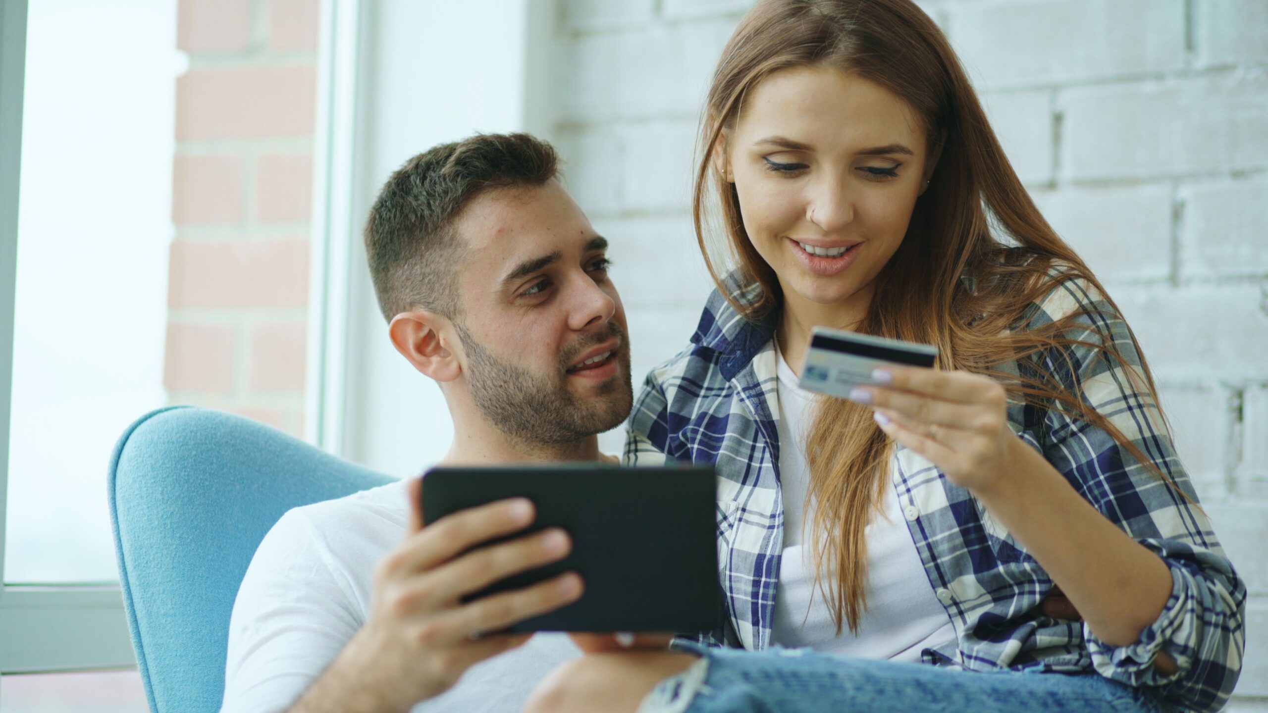 Signs You're in a Situationship (Not a Real Relationship)