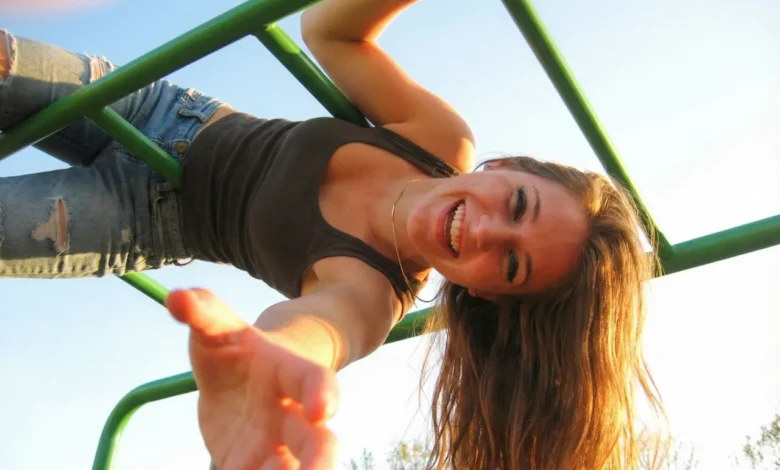 Why Everyone Always Comes to You First, Based On Your Birth Month